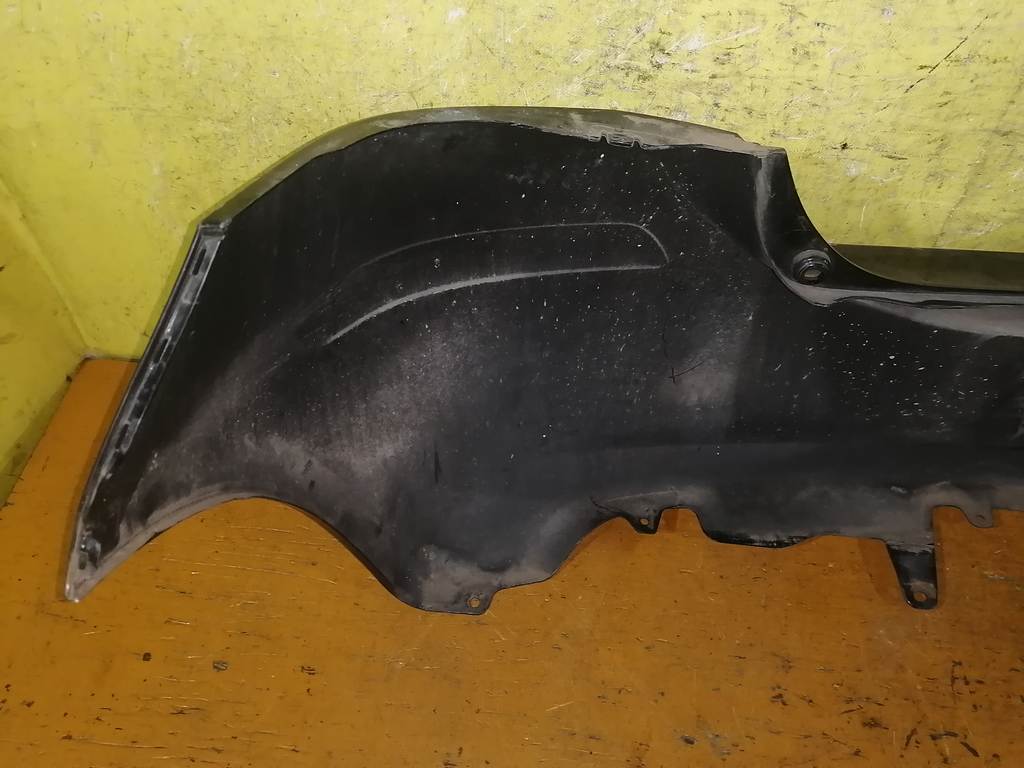 бампер Toyota Vitz