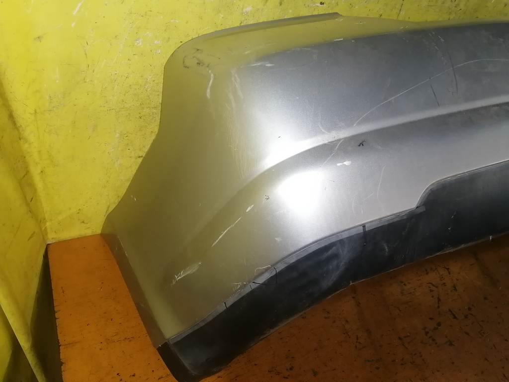 бампер Nissan Tiida Latio