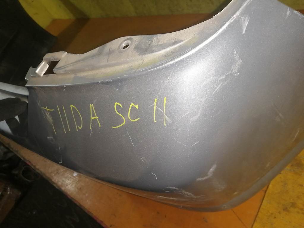 бампер Nissan Tiida Latio