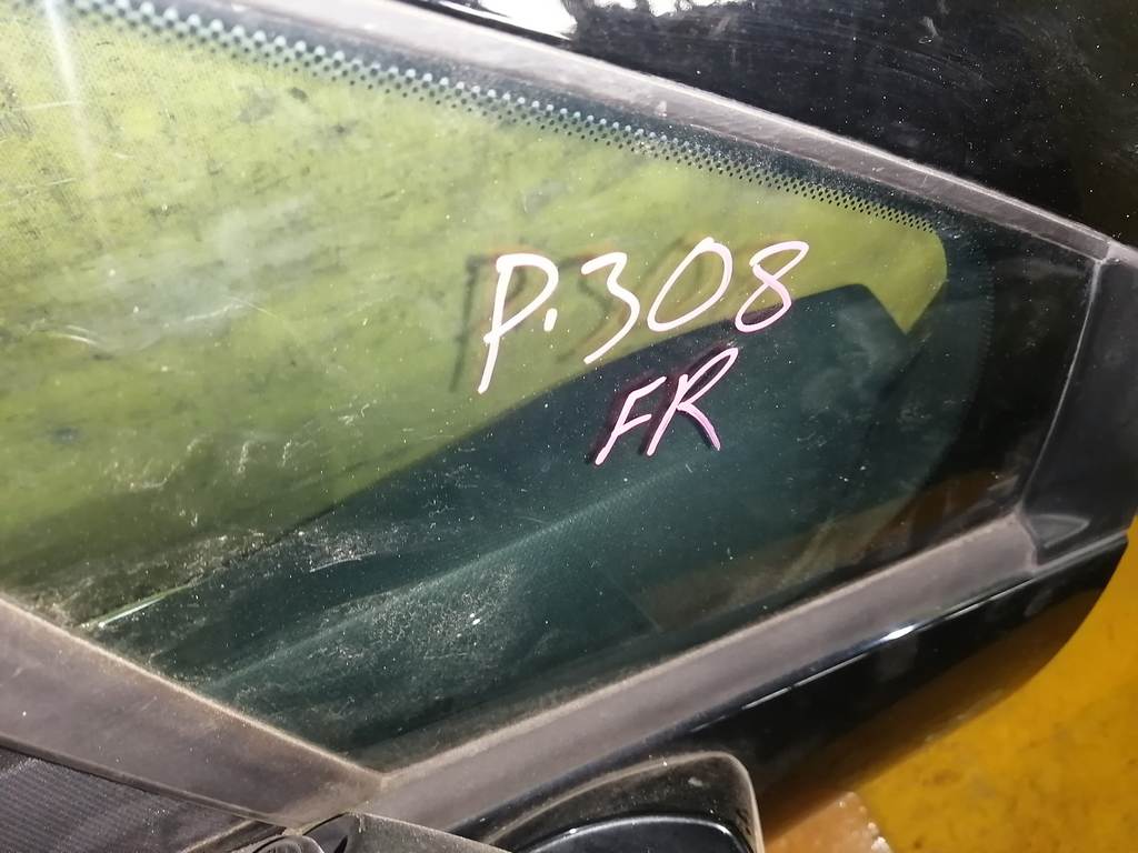 дверь Peugeot 308