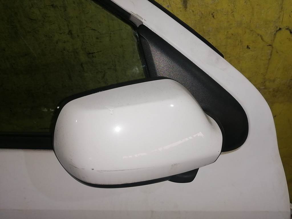 зеркало Mazda Demio