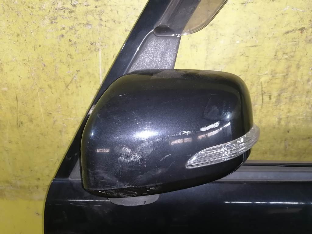 зеркало Daihatsu Tanto