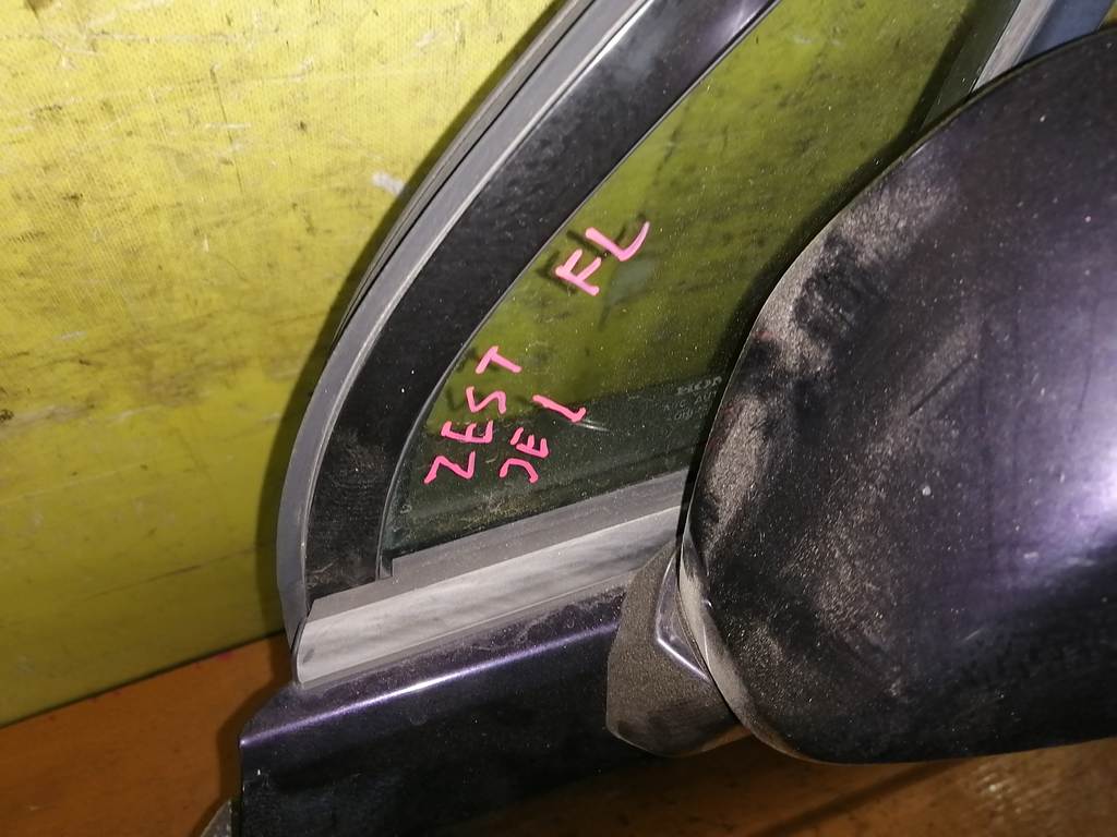 дверь Honda Zest