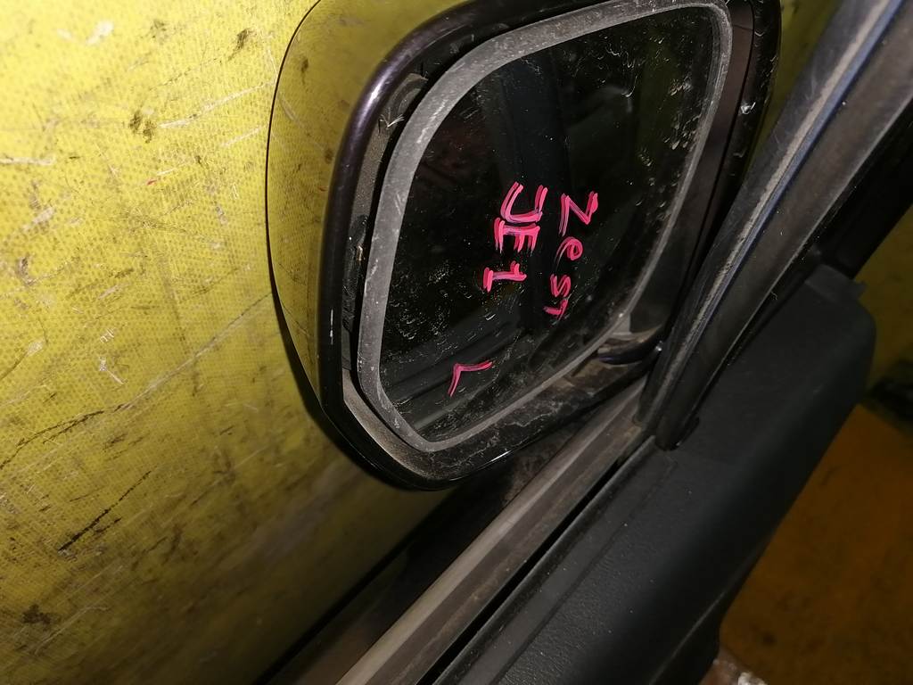 зеркало Honda Zest