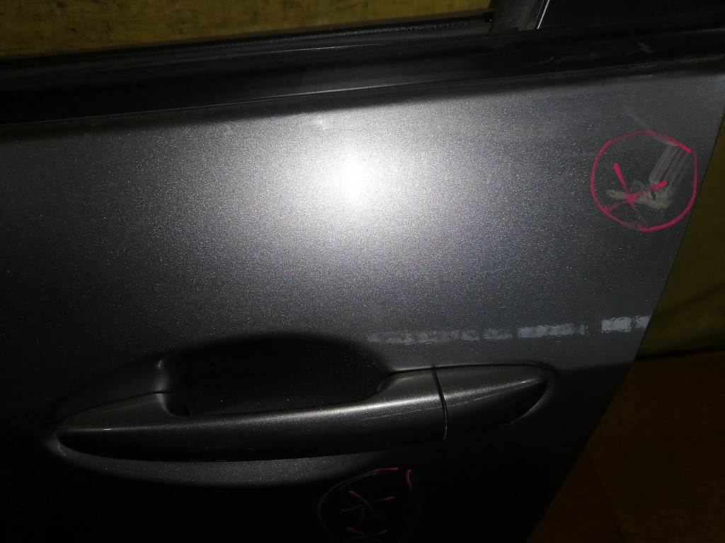дверь Mazda Axela