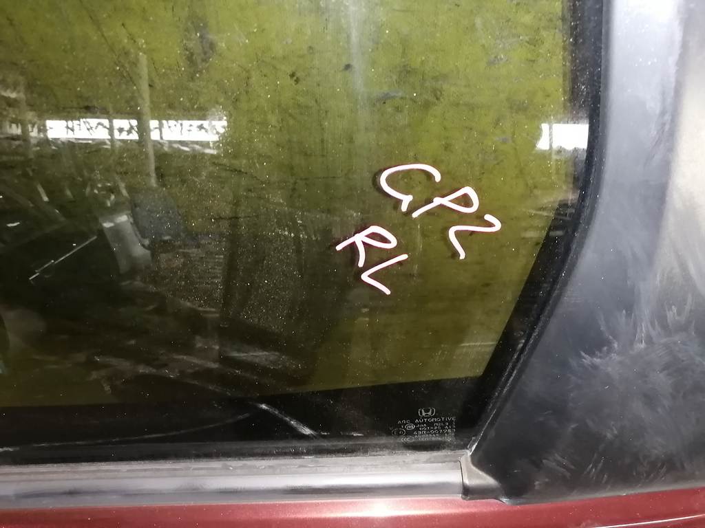 дверь Honda Fit Shuttle