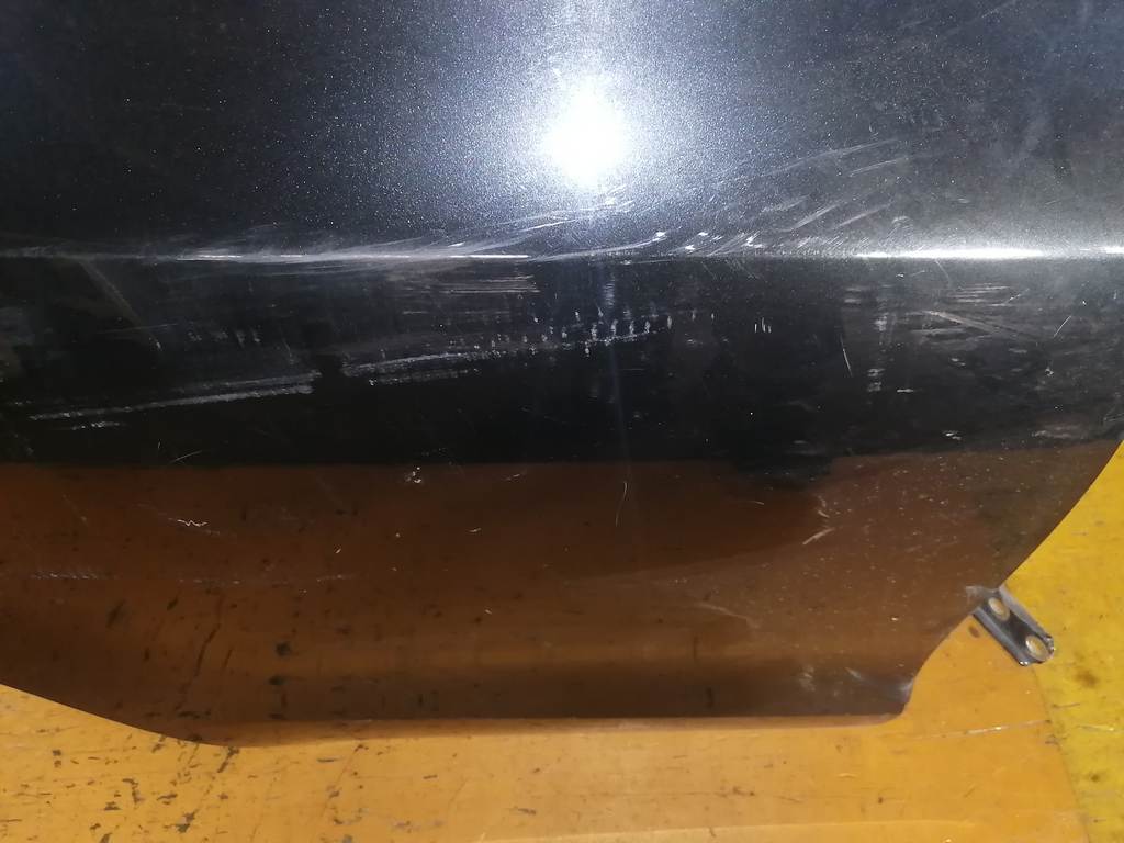 дверь Toyota Vitz