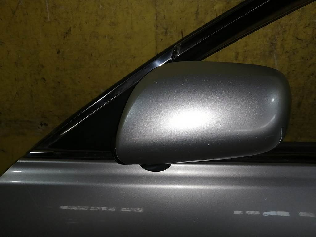 зеркало Toyota Camry