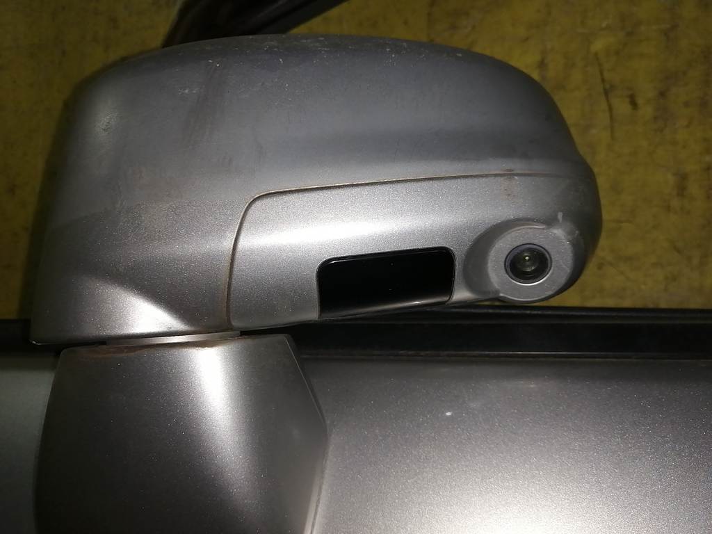 зеркало Nissan Tiida Latio