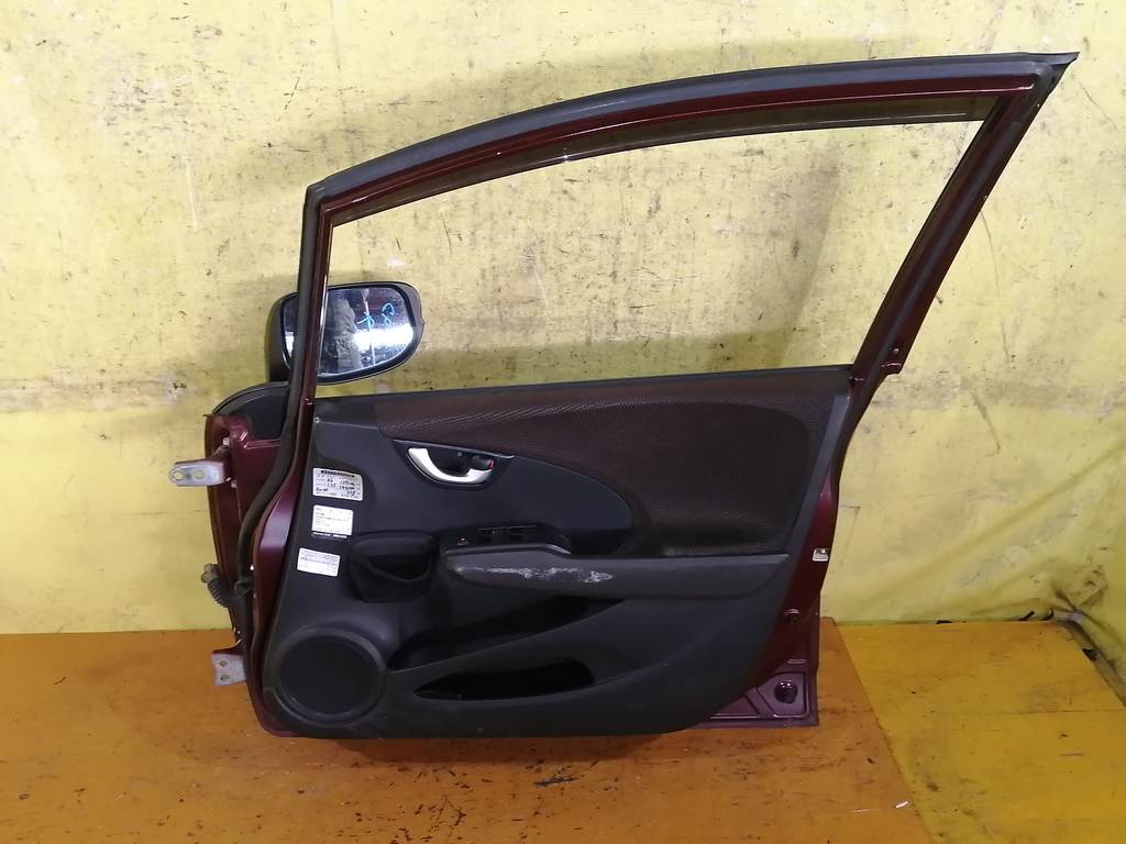 дверь Honda Fit Shuttle