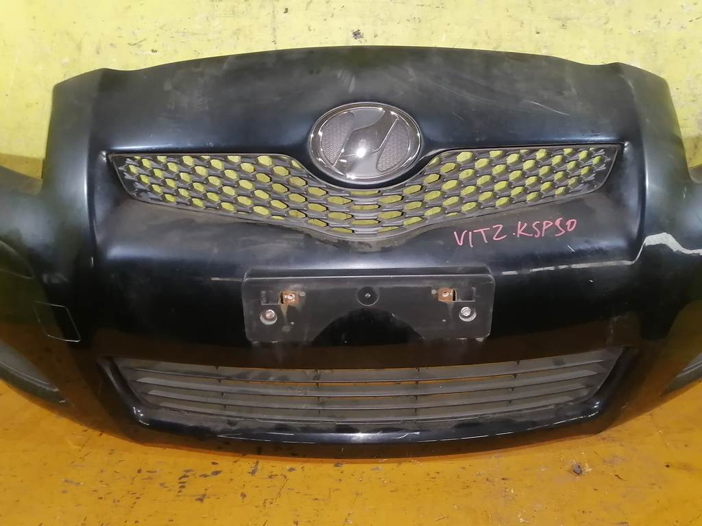 бампер Toyota Vitz