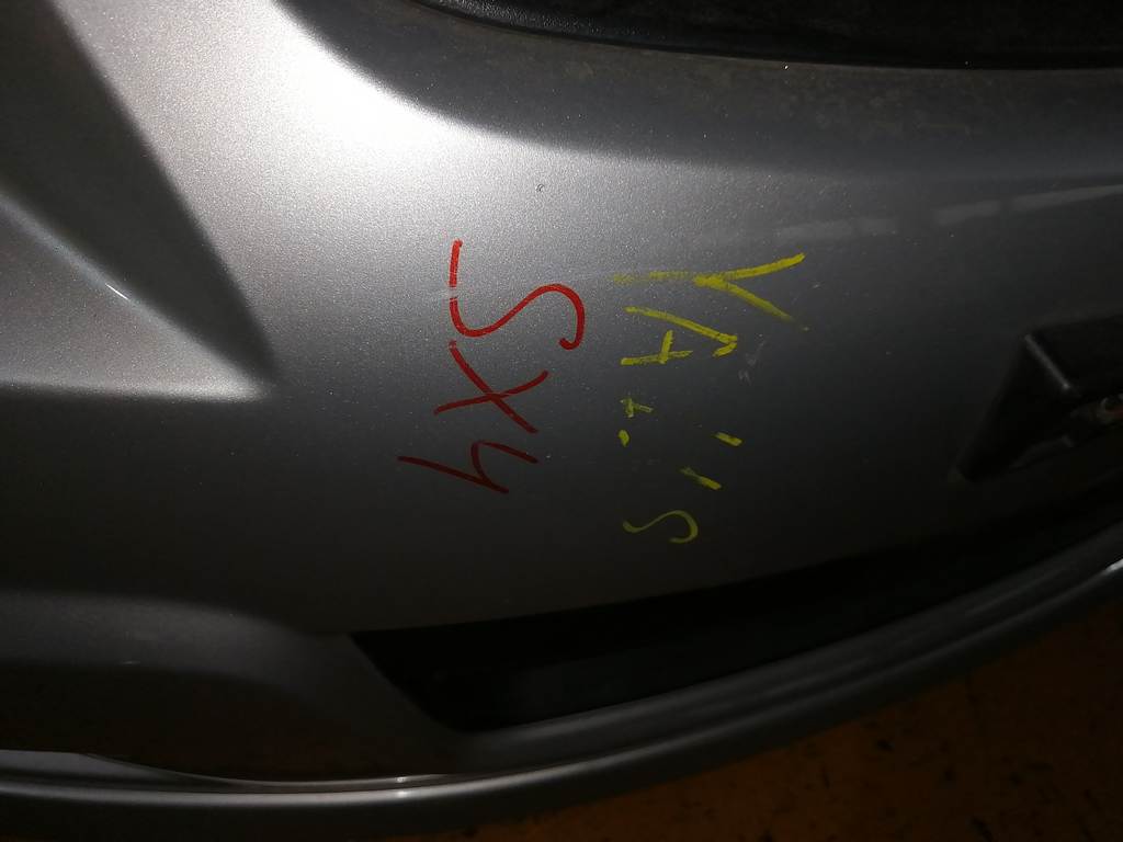 бампер Suzuki SX4