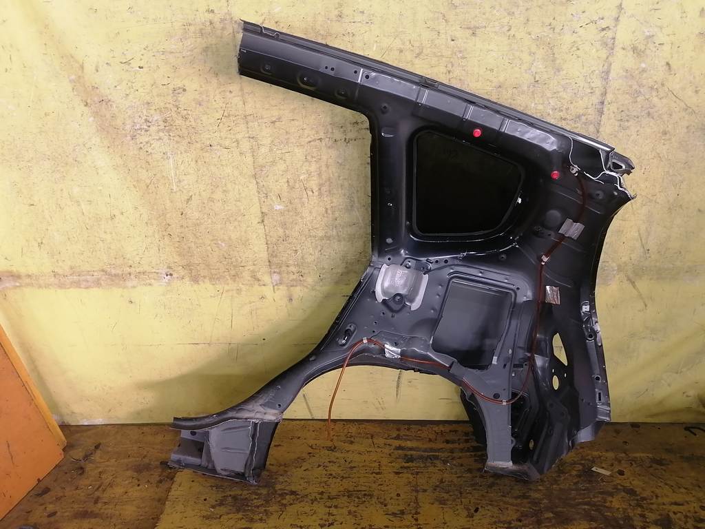 крыло Honda Fit