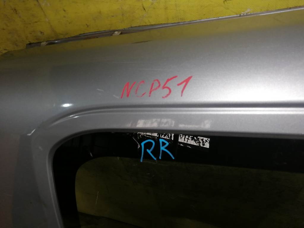 крыло Toyota Probox