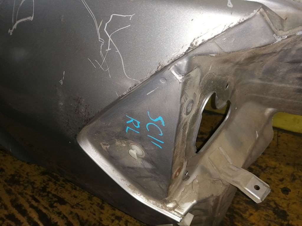 крыло Nissan Tiida Latio