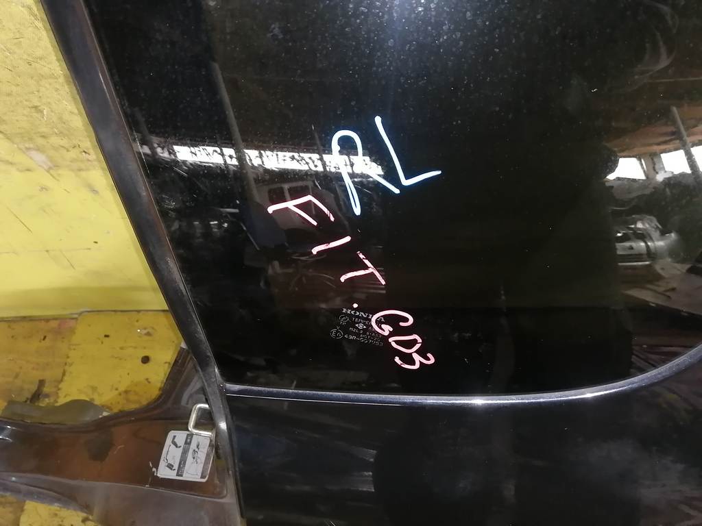 крыло Honda Fit