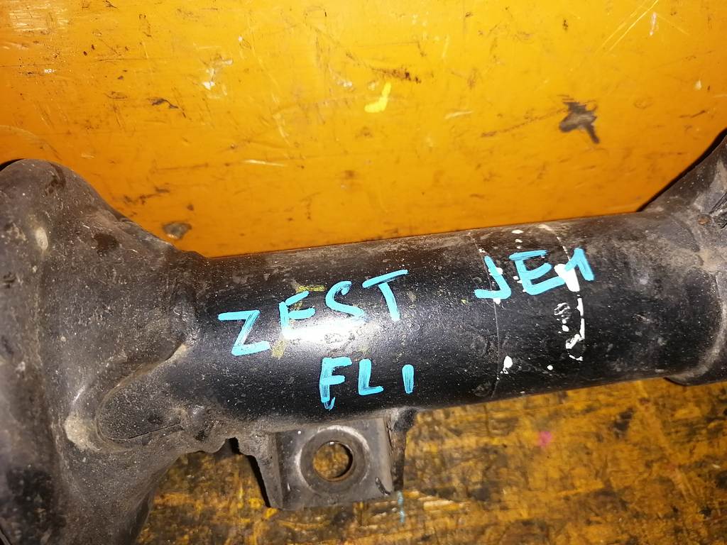 стойка Honda Zest