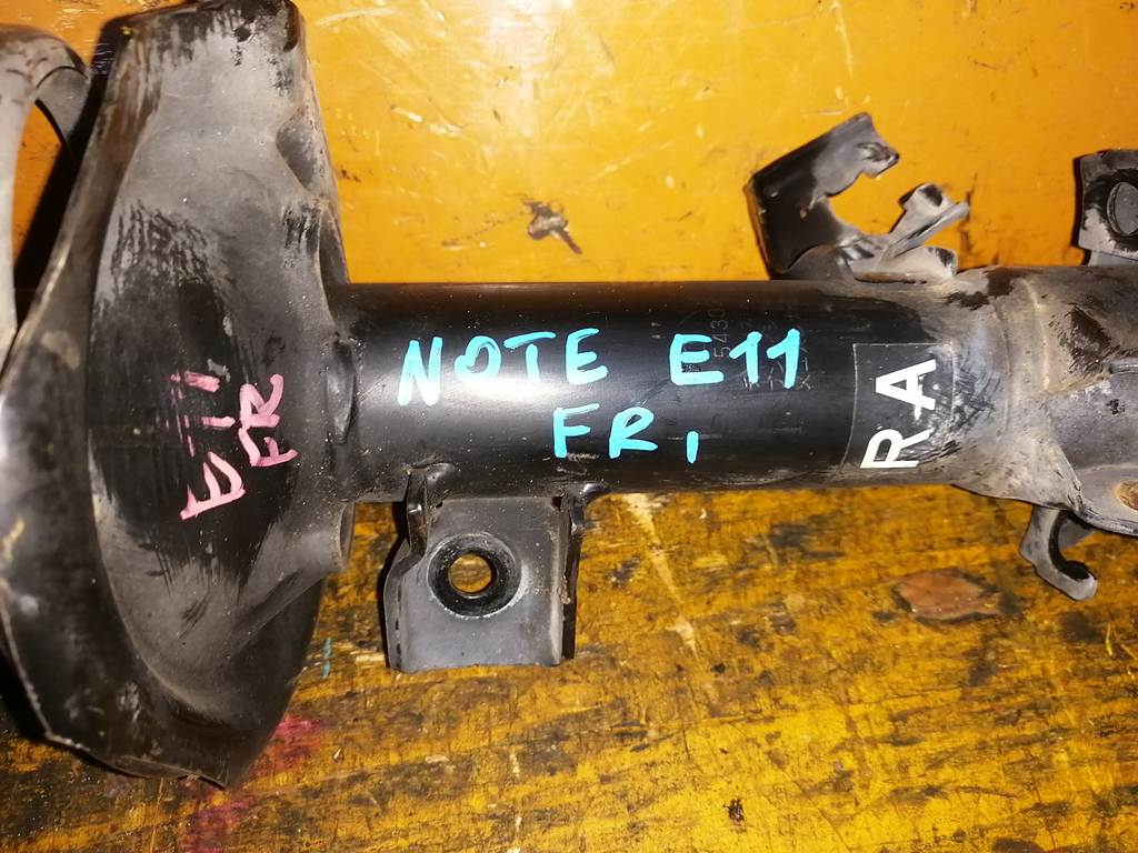 стойка Nissan Note