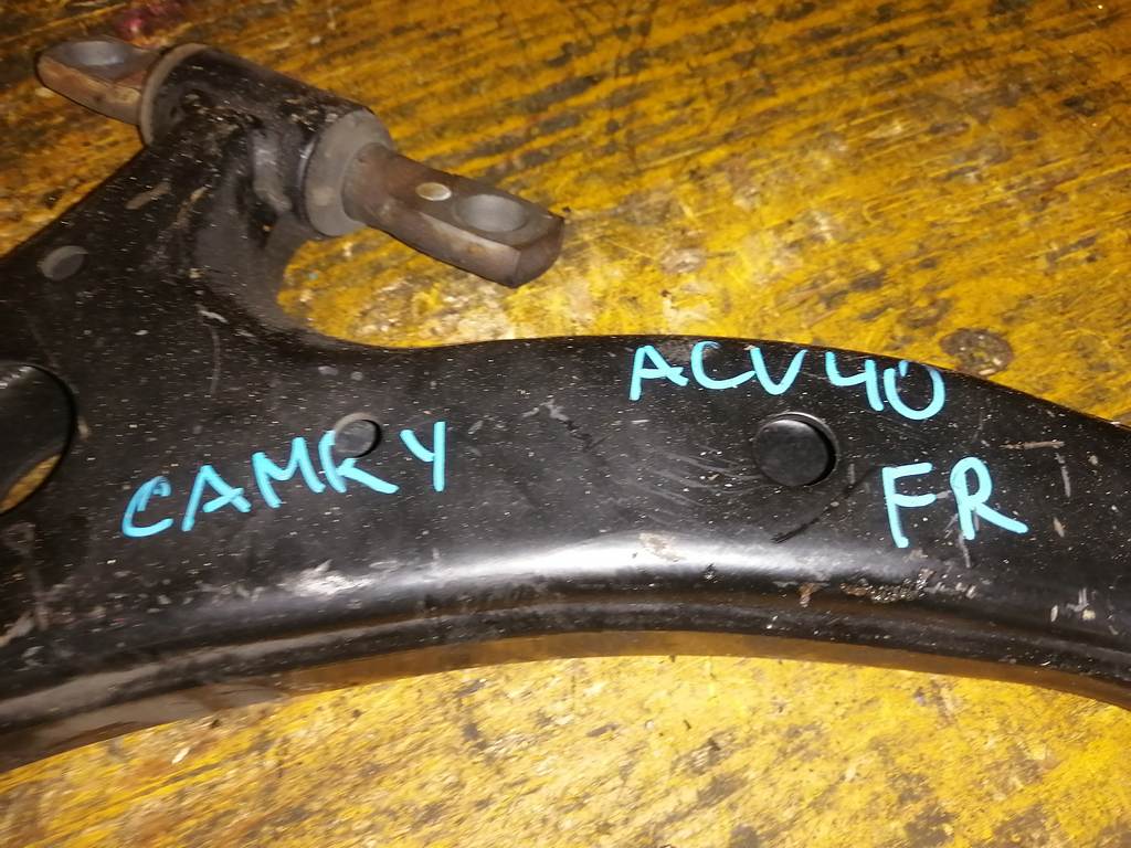 рычаг Toyota Camry
