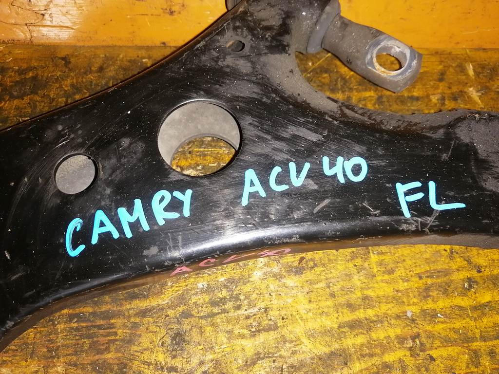 рычаг Toyota Camry