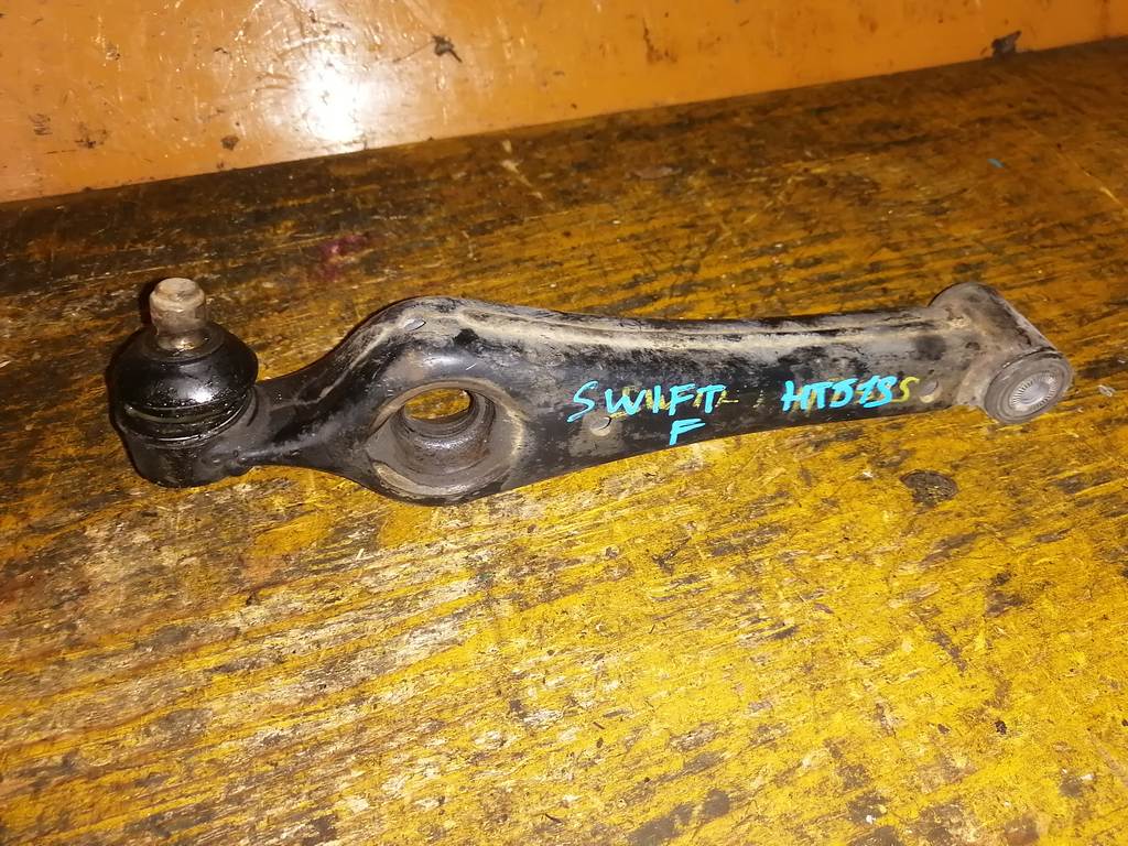 рычаг Suzuki Swift