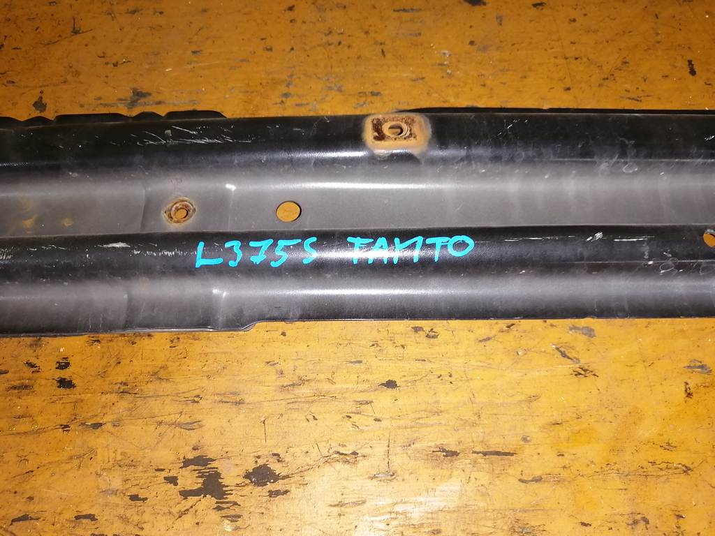 усиление бампера Daihatsu Tanto