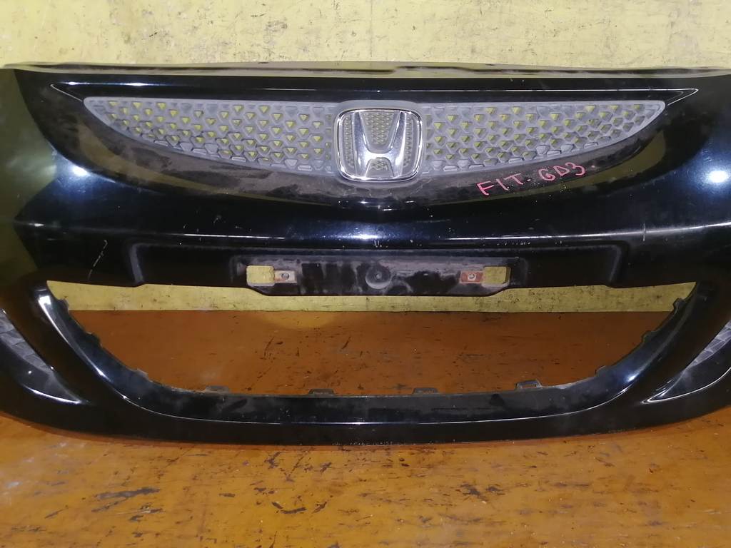 бампер Honda Fit