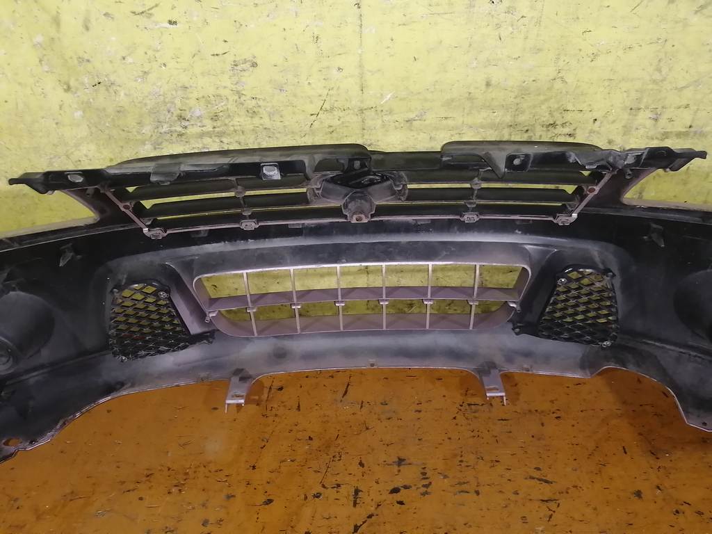 бампер Suzuki Swift