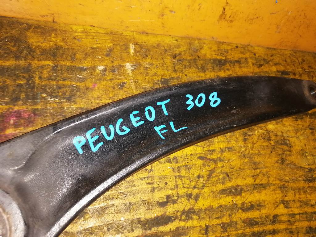 рычаг Peugeot 308