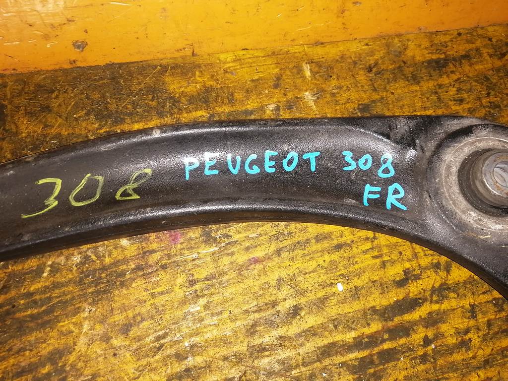 рычаг Peugeot 308
