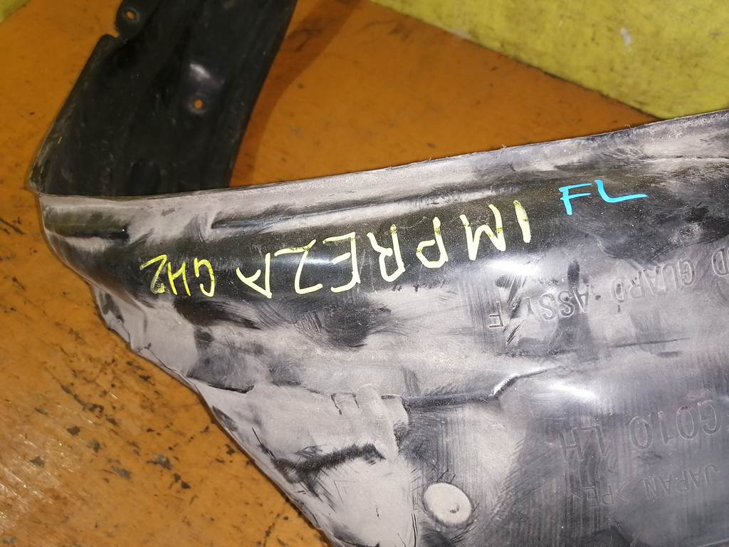 подкрылок Subaru Impreza