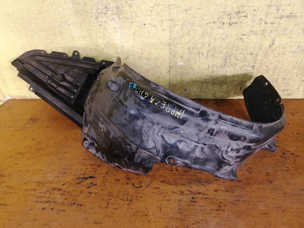 подкрылок Subaru Impreza
