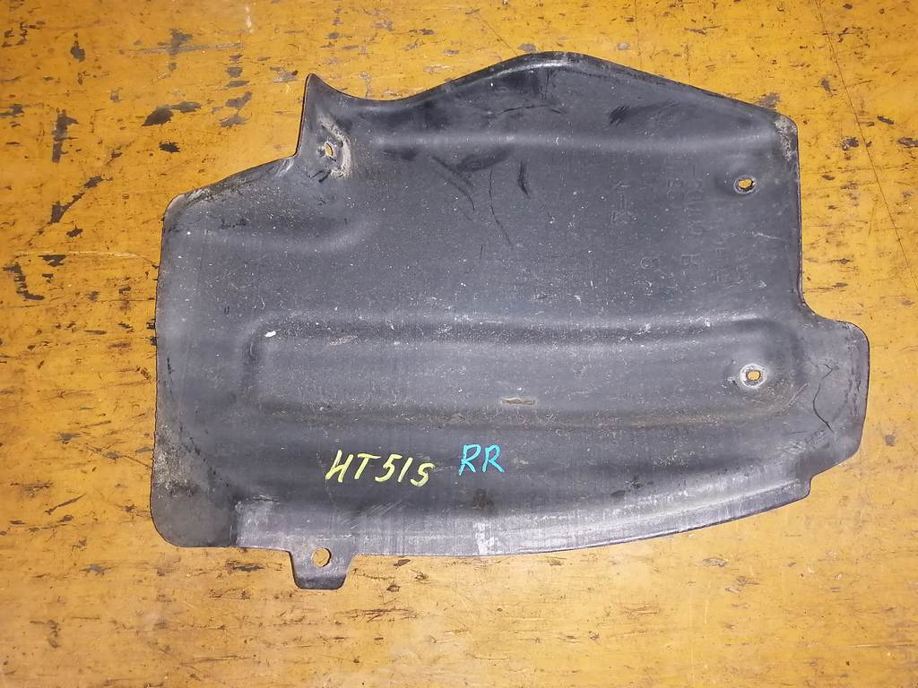 подкрылок Suzuki Swift
