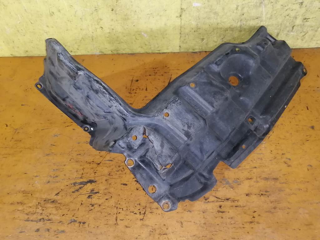 защита двигателя Toyota Vitz