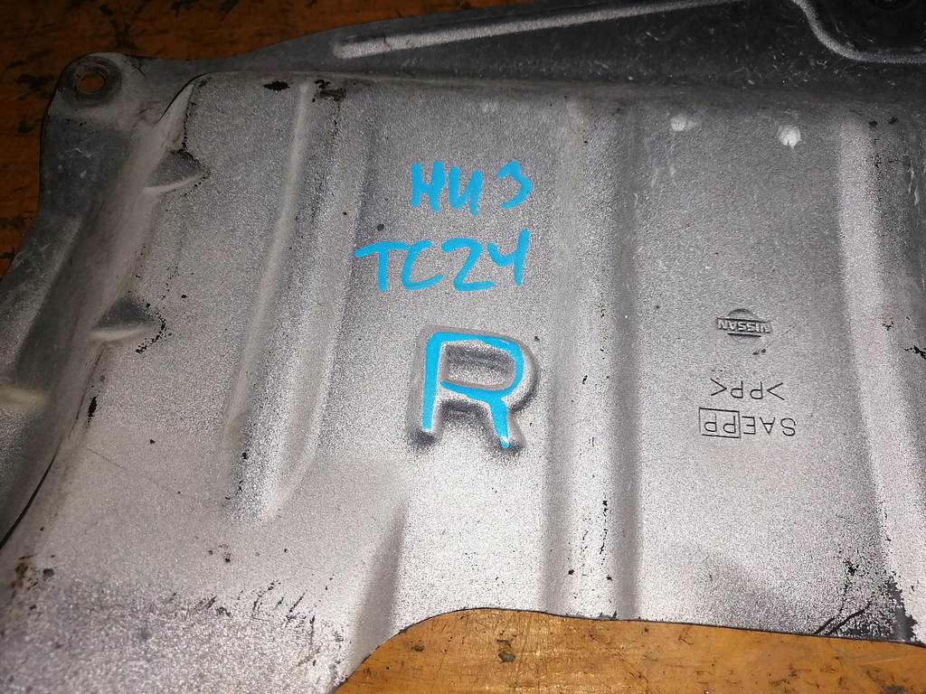 защита двигателя Nissan Serena
