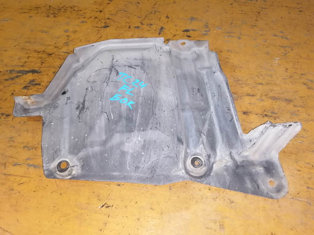 защита двигателя Nissan Serena
