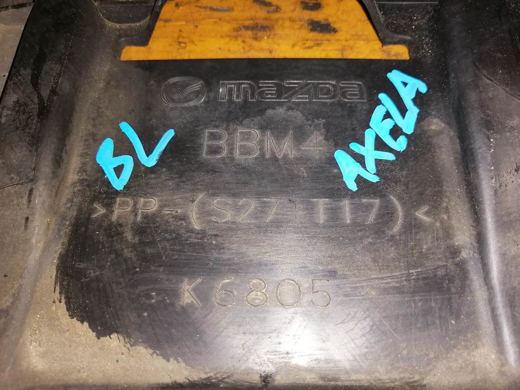 защита двигателя Mazda Axela