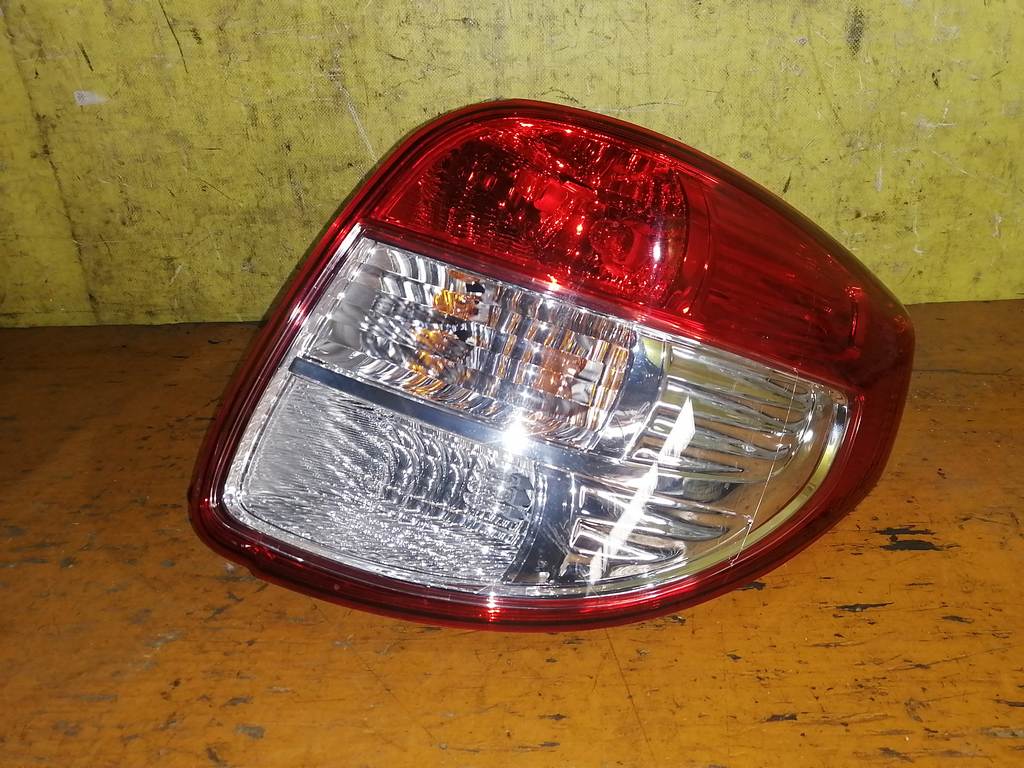стоп-сигнал Suzuki SX4