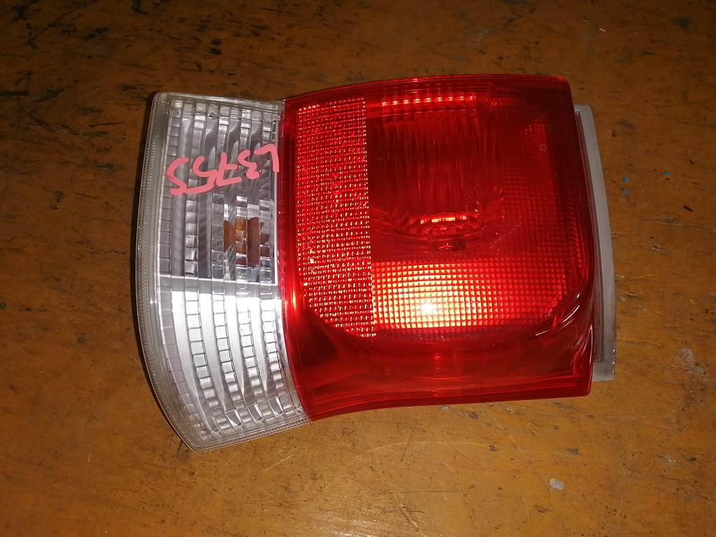 стоп-сигнал Daihatsu Tanto