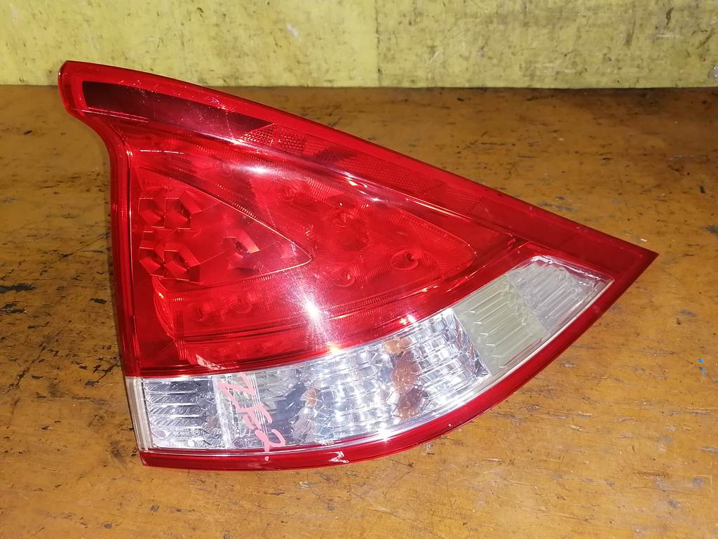 стоп-сигнал Honda Insight