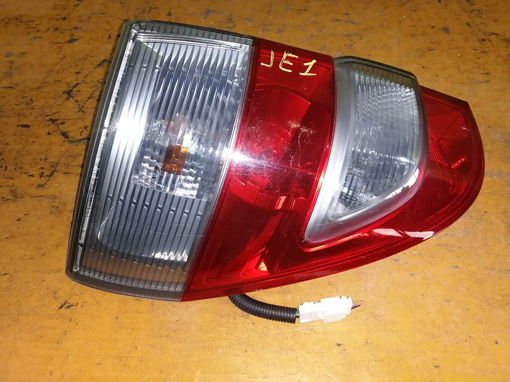 стоп-сигнал Honda Zest