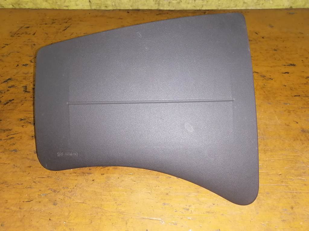 airbag пассажирский Nissan Cube