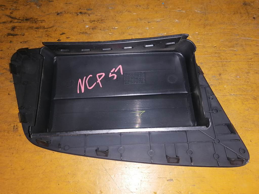 airbag пассажирский Toyota Probox