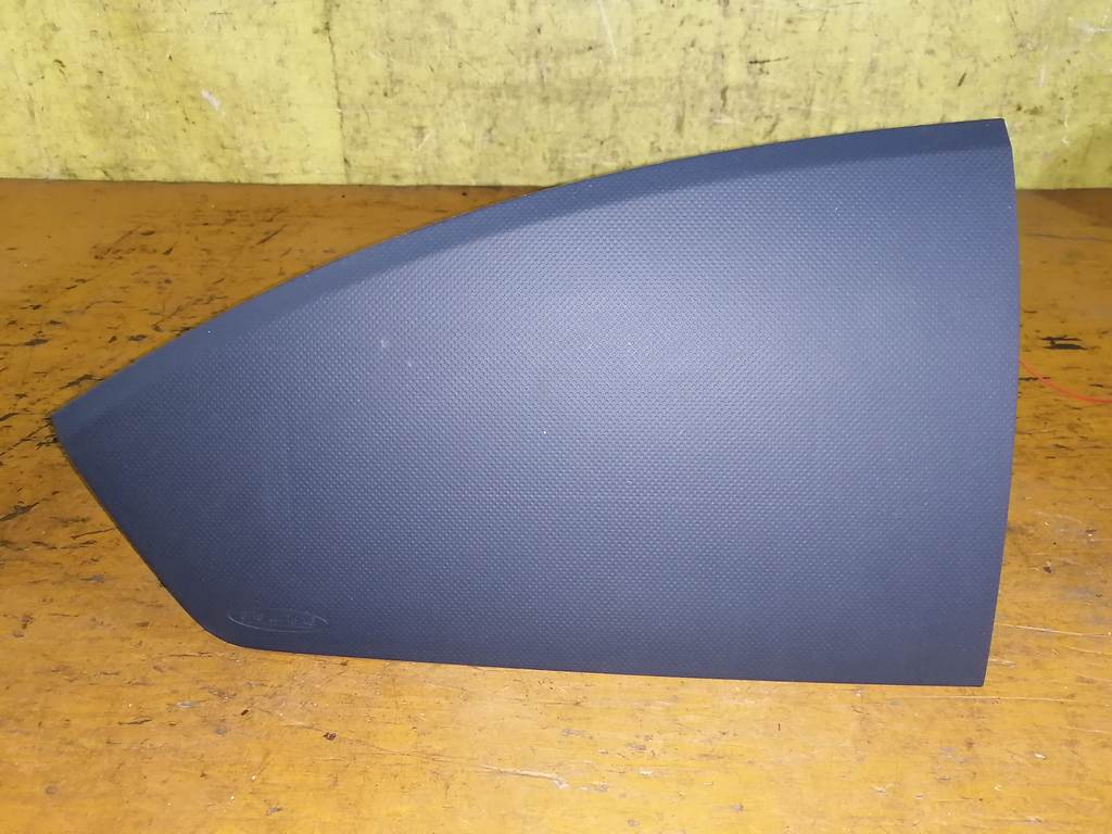 airbag пассажирский Mazda Demio