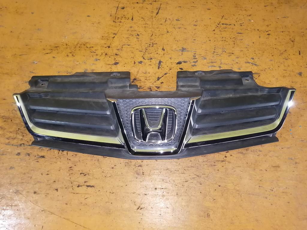 решетка радиатора Honda Zest