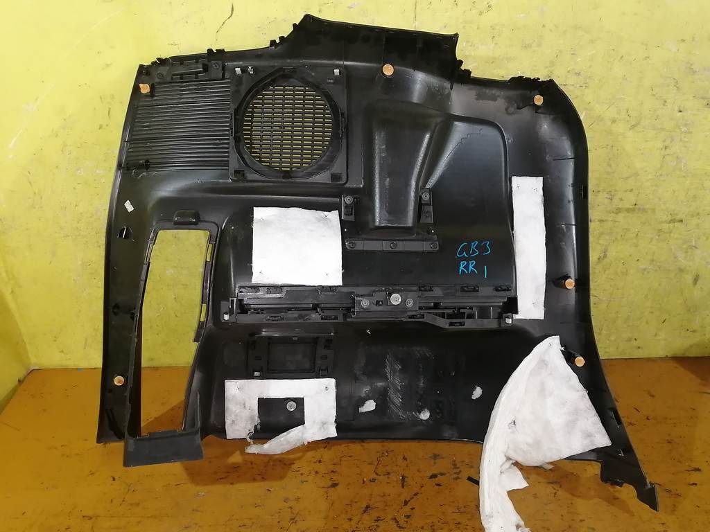 обшивка багажника Honda Freed