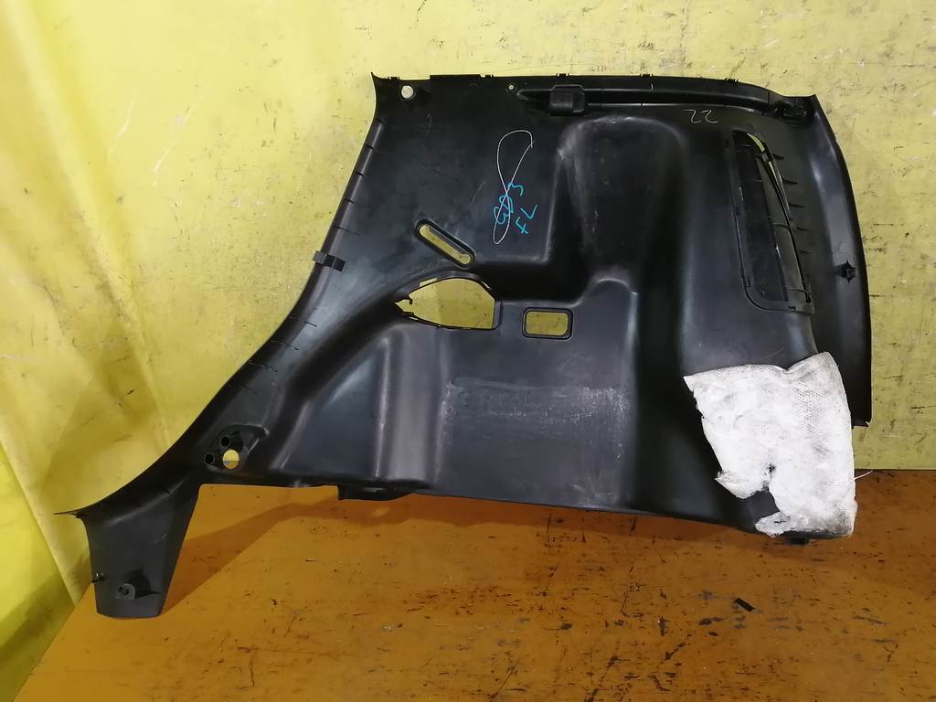 обшивка багажника Honda Fit