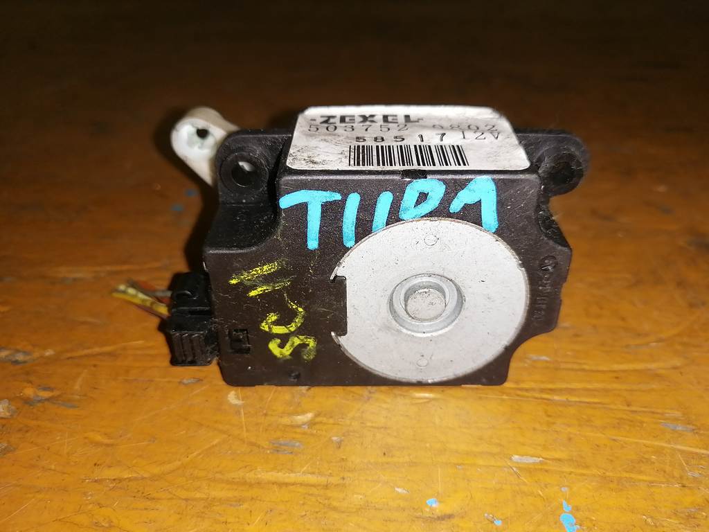 сервопривод заслонок печки Nissan Tiida Latio