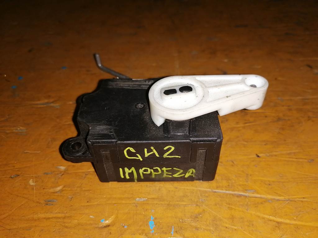 сервопривод заслонок печки Subaru Impreza
