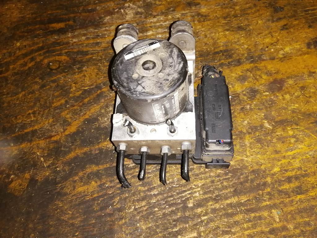 блок abs Porsche Cayenne